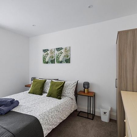 Classy Central Apartment Plymouth Eksteriør billede