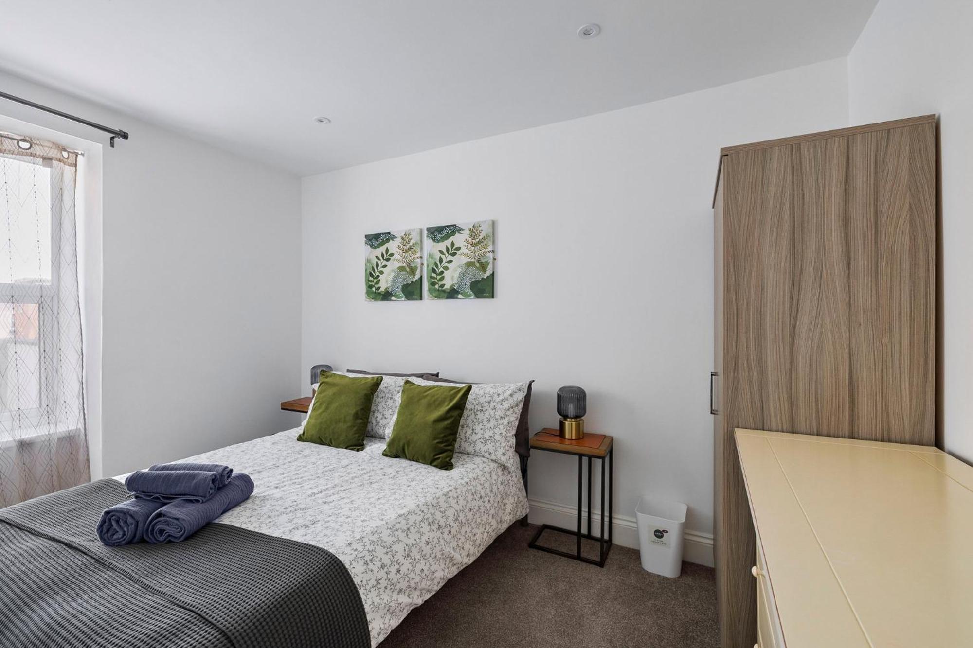 Classy Central Apartment Plymouth Eksteriør billede